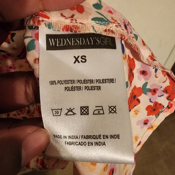 Wednesday's Girl Maternity Tiered Miini Cami Dress Pink Ditsy Floral Sz XS NWT - Picture 6 of 9